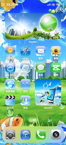这张图片展示了一个充满未来感的手机桌面，背景是城市景观和漂浮的岛屿，上面点缀着各种应用程序图标和天气小部件。 (由 AI 生成标题)