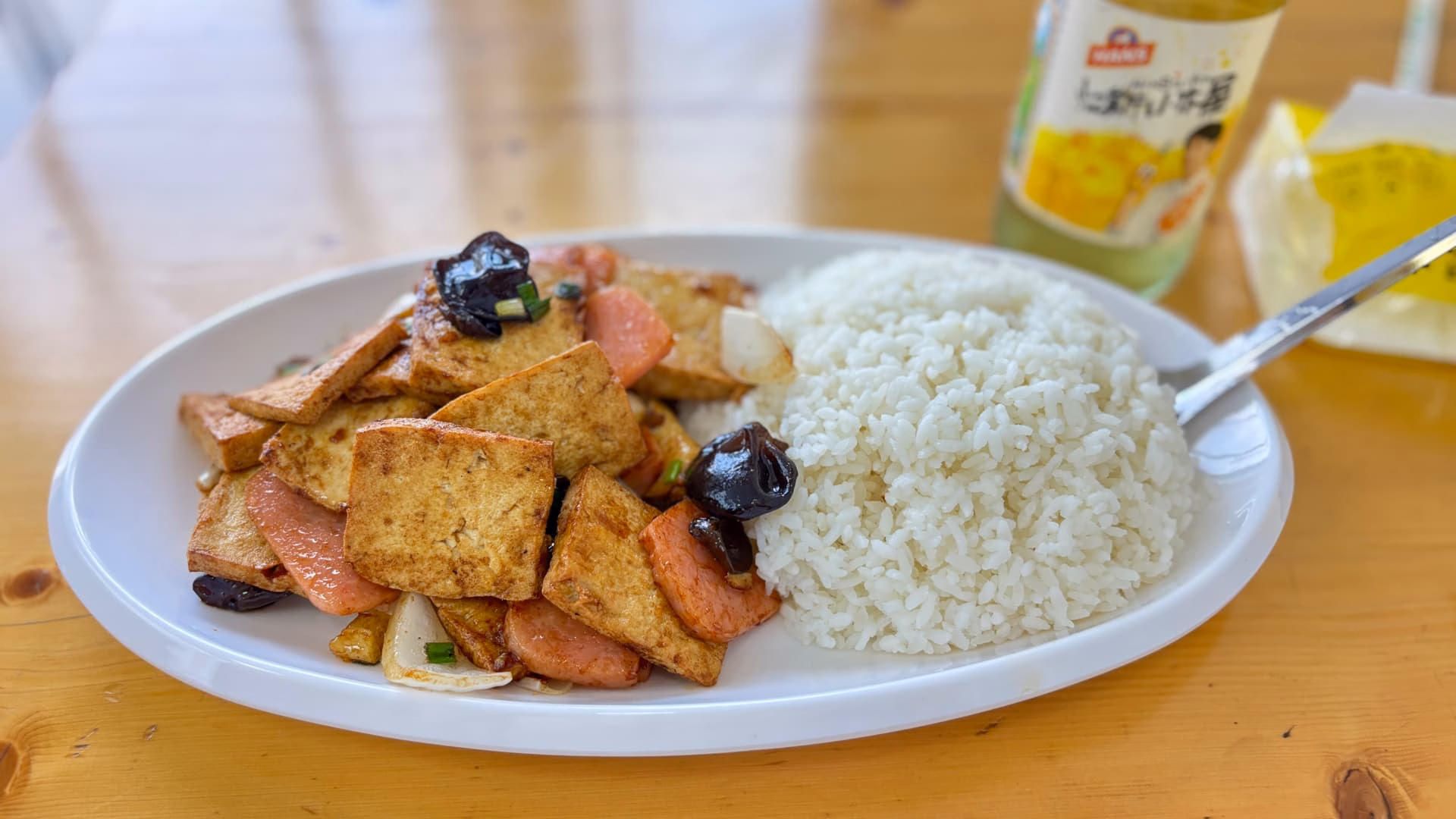 家常豆腐盖饭